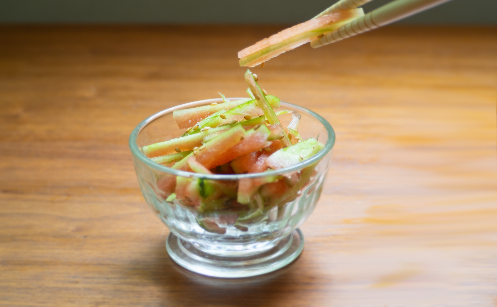 丸ごと食べ切り 夏野菜レシピ_スイカの皮のごま和え